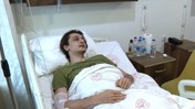 Depremde balkondan atlayan genç konuştu: Kısa da sürdü aslında…