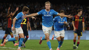 Napoli, Genoa'yı geriden gelip vurdu: Liderliğe çıktı