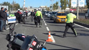 Motosiklet, kamyona çarptı: 1 polis yaralı