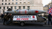 İngiltere'de çiftçiler ayaklandı