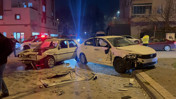 Kayseri’de iki otomobilin çarpışması sonucu 4 kişi yaralandı