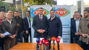 CHP’li Akdoğan TRT önünde 'canlı yayın' çağrısını yineledi