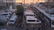 &Ccedil;etelere operasyon: 103 kişi adliyeye b&ouml;yle g&ouml;t&uuml;r&uuml;ld&uuml;
