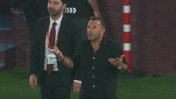 Trabzonspor-Galatasaray derbisinde kırmızı kart: Okan Buruk atıldı