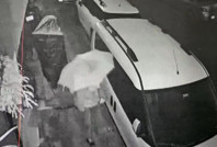 Mahalleliyi canından bezdirdi: 10 aracı bilerek çizdi!