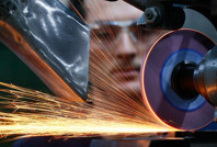 Ücretli çalışan sayısı sanayide azaldı, inşaat ve hizmette arttı