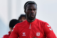 Sivasspor, Wanda Nara ile adı çıkan yıldız futbolcu için kararını verdi