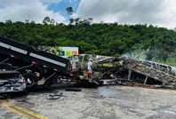 Zincirleme trafik kazası: 41 ölü