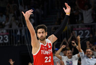 Furkan Korkmaz yeni takımına imzayı attı