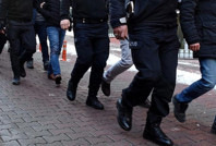 Sahte internet sitesiyle 290 milyon lira dolandırdılar