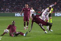 Galatasaray: İsyanımız "kötü" hakemlere