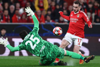 Devler Ligi'nde gollü gece: Benfica-Barcelona maçında 9 gol!