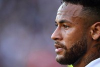 Neymar 12 yıl sonra Santos'a döndü