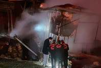 İki katlı evi alevler sardı: 1 ölü