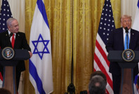 Trump, kadın gazeteciye öyle bir şey dedi ki... Salon kahkahaya boğuldu