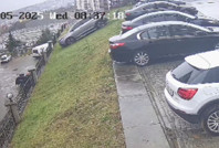 Anne-oğul site bahçesine böyle uçtu