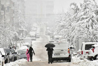 Birçok kentte okullar tatil edildi