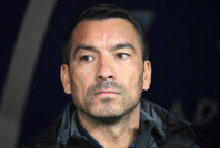 Giovanni van Bronckhorst, Feyenoord'a kapıyı kapattı