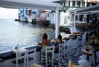 Yunanistan’ın turizm cennetinde deniz çekildi