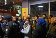 Kayyum pankartı valilik kararıyla indirildi