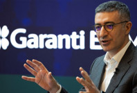 Garanti CEO'su: Konut kredilerinde faizlerin düşeceğini varsayıyoruz