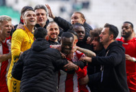 Süper Lig ekibi tarihi başarının eşiğinde: 'Reis' dümeni Avrupa'ya kırdı!