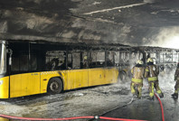 Başakşehir'de İETT otobüsü yandı