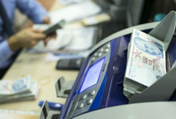 Banka kârları sınırlı arttı, komisyon gelirleri patladı