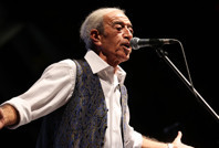 Edip Akbayram'ın vefatının birinci ayında Türkü Akbayram'dan duygusal paylaşım