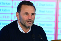 Yenilgisiz lider Galatasaray hedefte Okan Buruk var