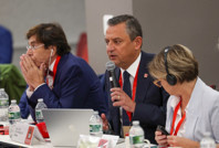 Özel'den Sosyalist Enternasyonal'e dünya barışı için çağrı