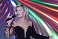 Emel Sayın: Karşı değilim, zaten bir tek o var