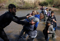 Şam yönetimi 'Olaylar bitti' diyor ama... Ölü sayıları artıyor, kaçış sürüyor