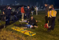 Maltepe'de hafif ticari araç yoldan çıkarak takla attı: Yaralılar var