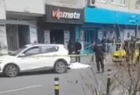 Taksiye binmek üzereyken öldü