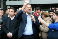 Şişli'de kayyum tepkisi: Burayı terk etmiyoruz