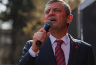 Özel'den Mehmet Şimşek'e 'kötü referans': Bütün dünyaya gerçek yüzünü göstereceğim