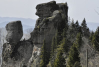 Peribacalarını andıran kayalar ıslah edildi