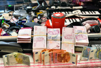 Toplu taşıma araçlarında unutulan ilginç eşyalar: Motorlu testere, alkolmetre...