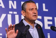 Özgür Özel, X'e seslendi: Millet size ne yapar düşünün