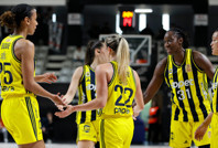 Fenerbahçe Beşiktaş'a şans vermedi, finale yükseldi