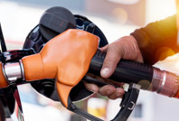 Petrol fiyatları 4 yılın dibini gördü