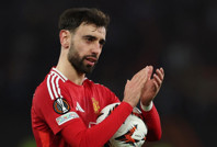 Teddy Sheringham: Manchester United, Bruno Fernandes'i City'ye bile satar