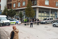 Temel kazısı sırasında doğalgaz boru hattı delindi