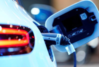 Akaryakıt zamları ve ÖTV'den kaçan hibrit ve elektrikli araca sığındı