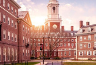 Trump, Harvard' 500 milyon dolar ödetecek