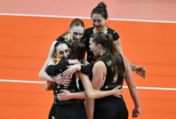 VakıfBank’tan Fenerbahçe’ye ilk darbe: Seri hızlı başladı!