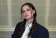 Akıma Atiye de katıldı: Kendini Türkan Şoray’a benzetti