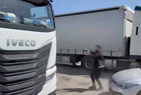 Yüzlerce kilo uyuşturucu ele geçirildi