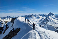Çığ altında kalmışlardı: 3 dağcının cesedi bulundu